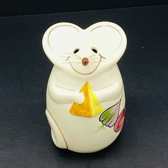 Kitchen Vtg 197s Ceramic Anthropomorphic Mouse Cheese Shaker W Stopper Hand Painted Poshmark